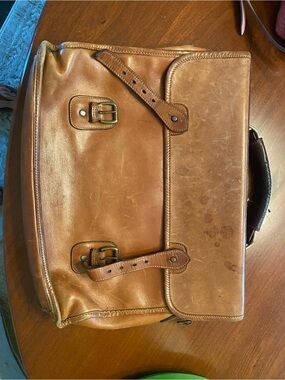 Boden Tan Leather Briefcase w/Buckle Straps. Great leather. Polish be great